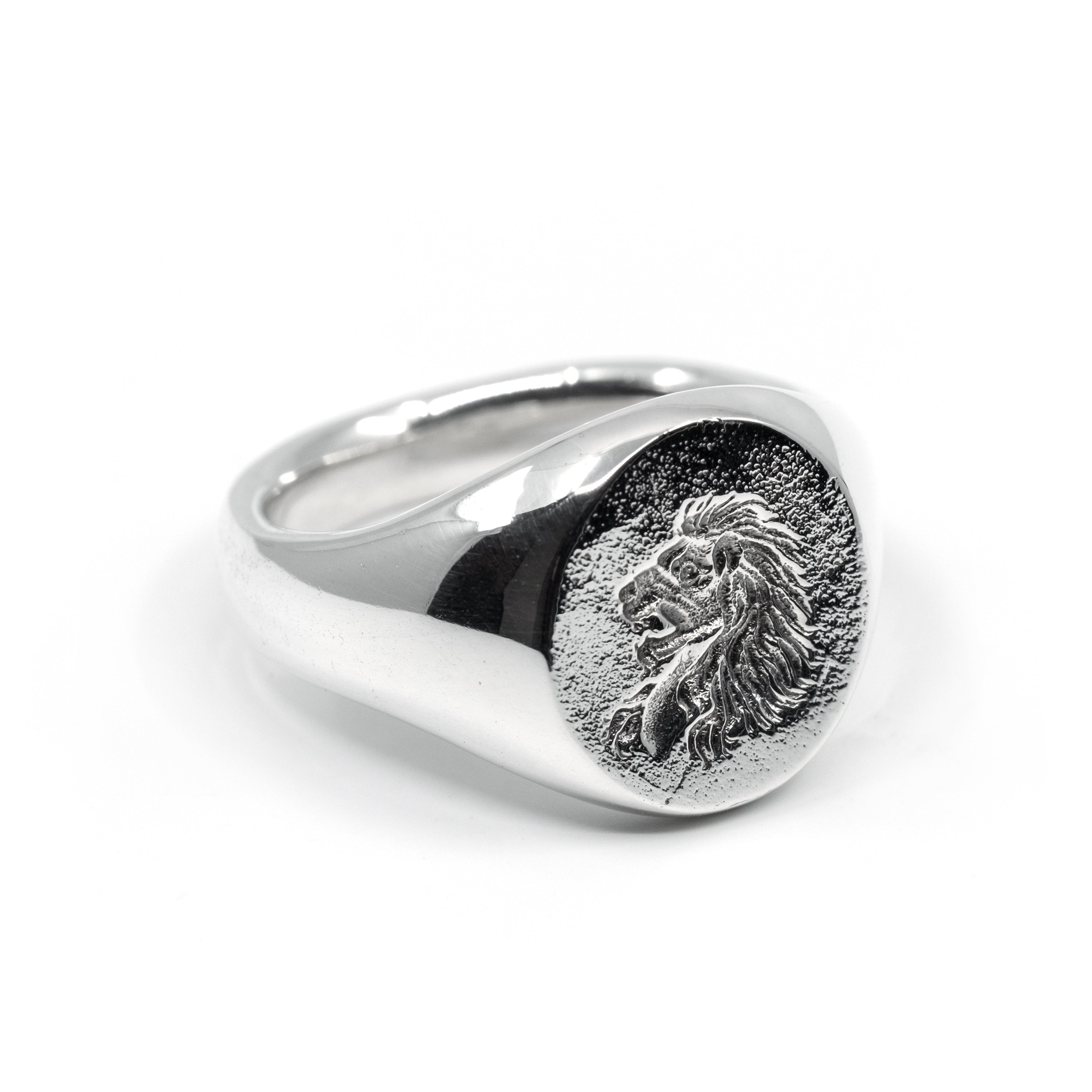 LION SIGNET