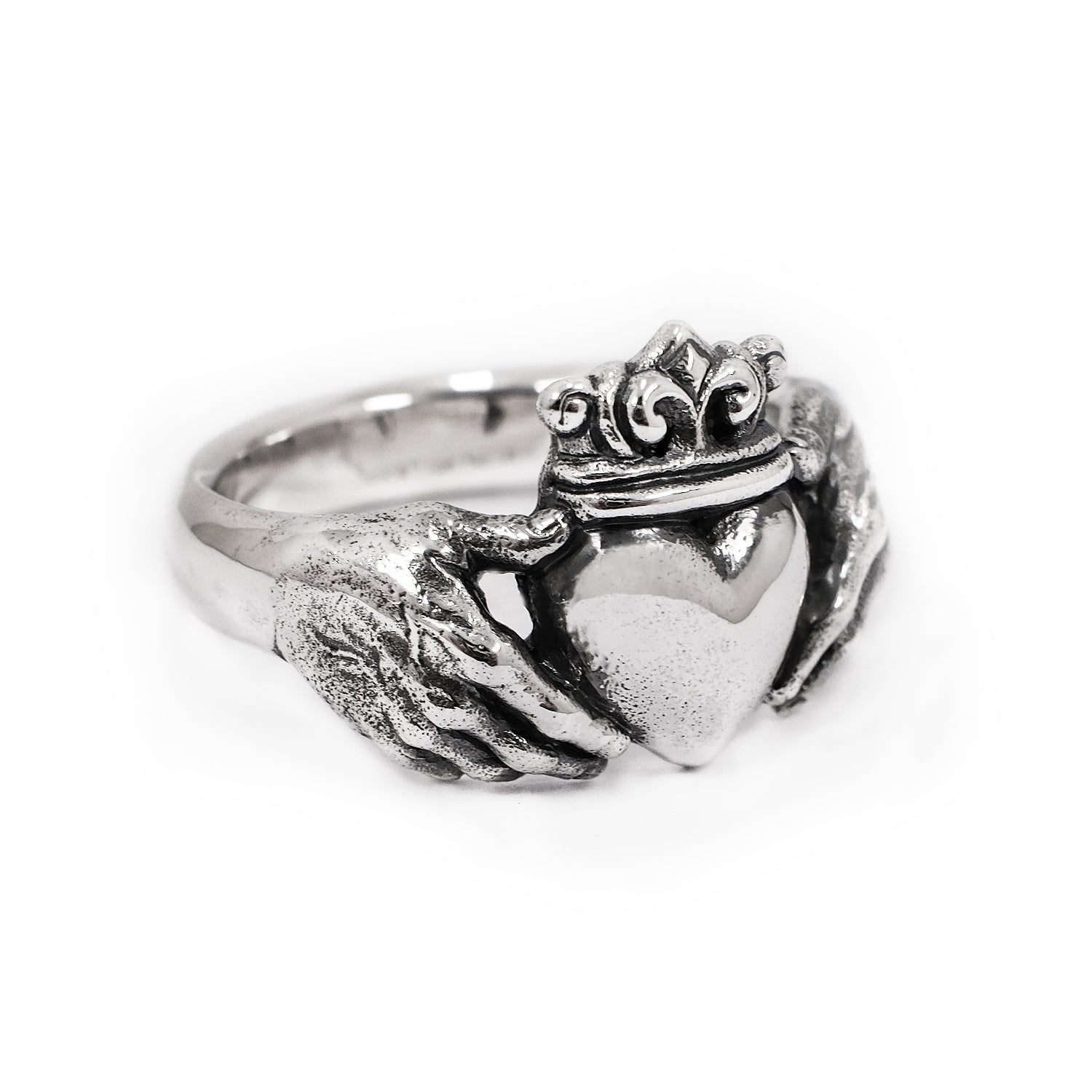 CLADDAGH RING