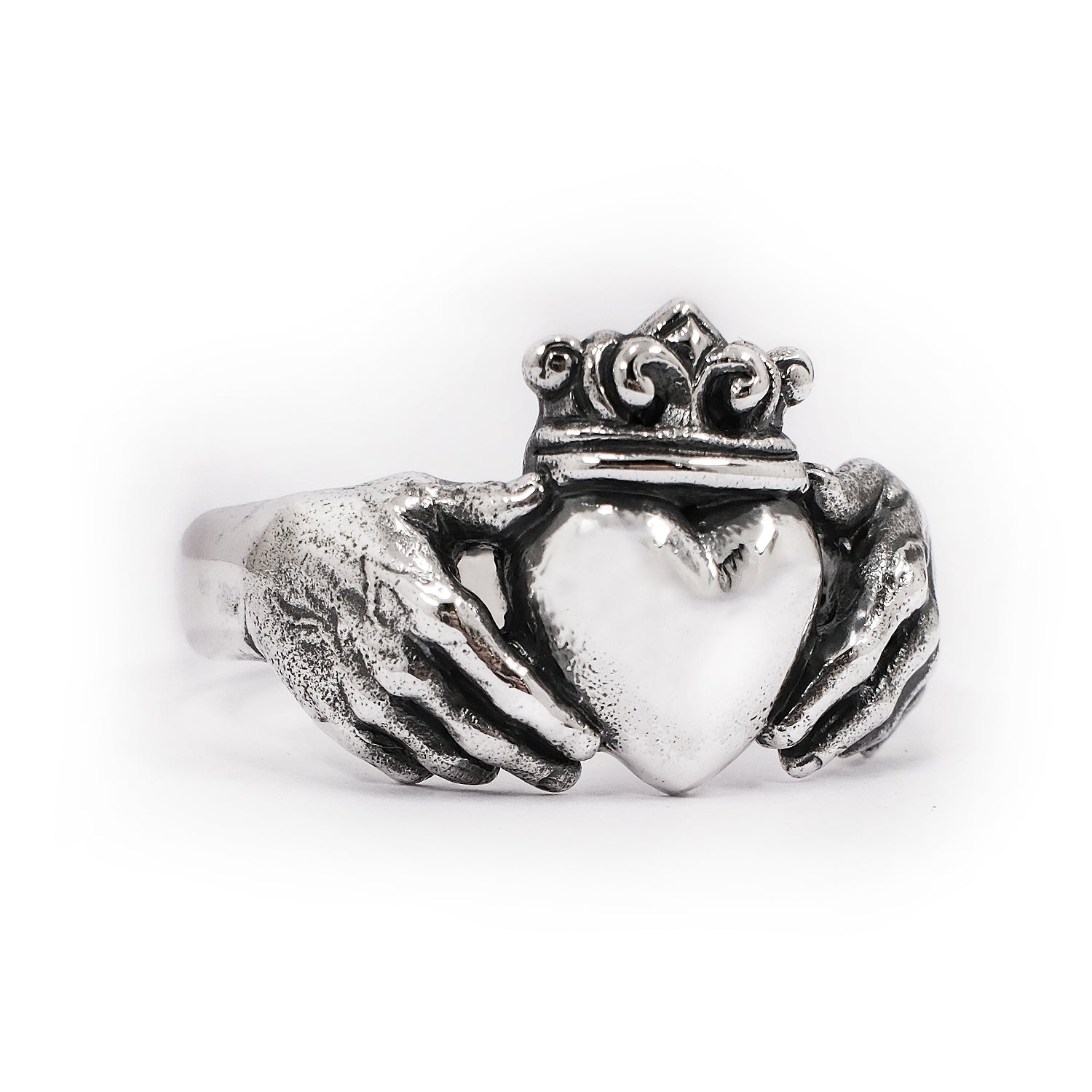 CLADDAGH RING