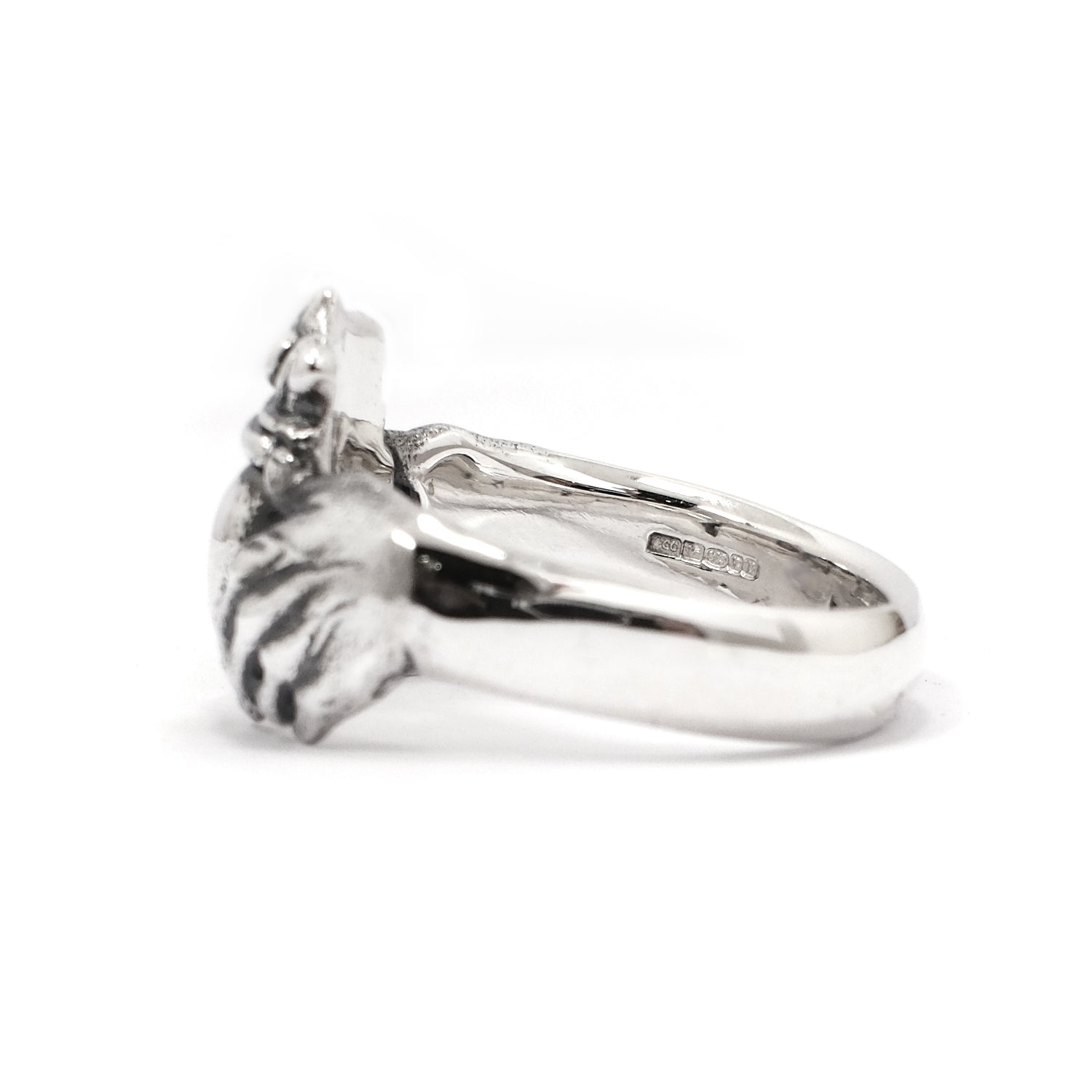 CLADDAGH RING