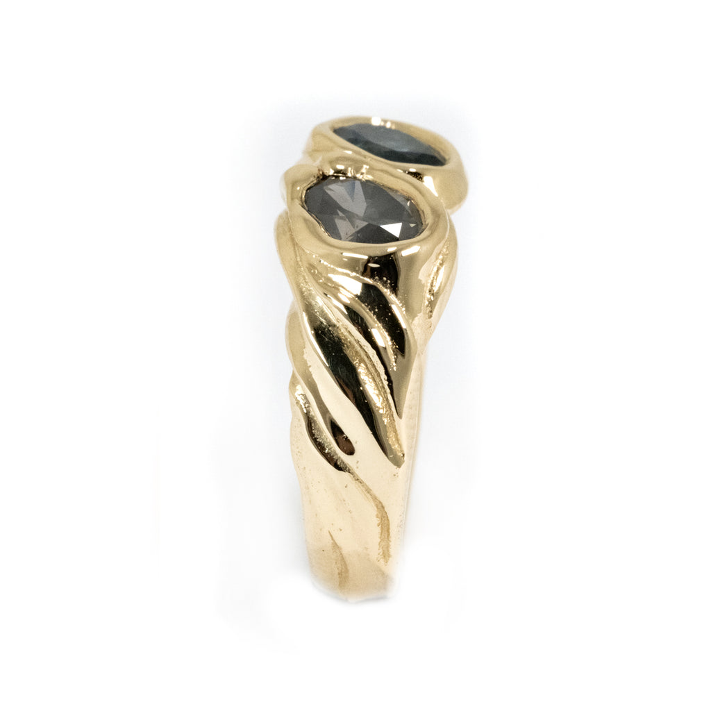 TWIN RING MONTANA SAPPHIRE WITH GREY DIAMOND