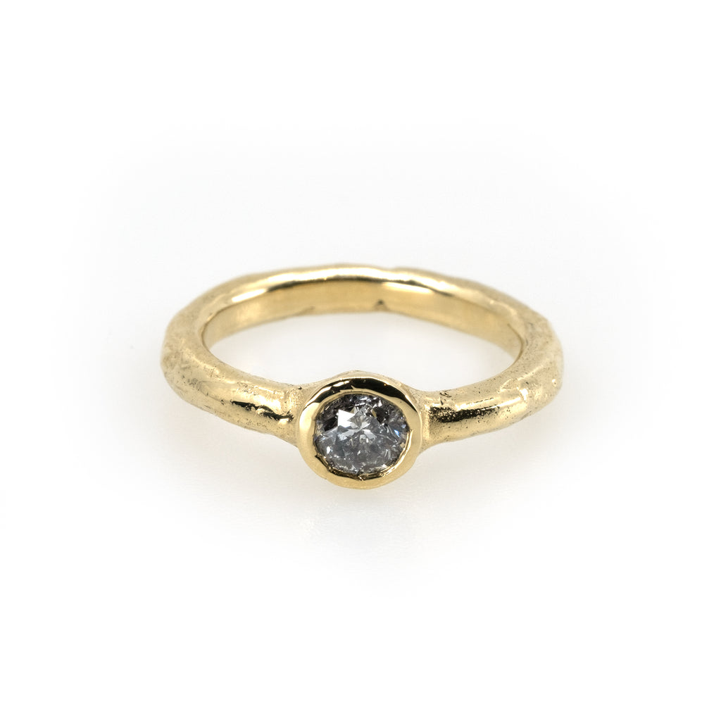 ROUND DIAMOND RING