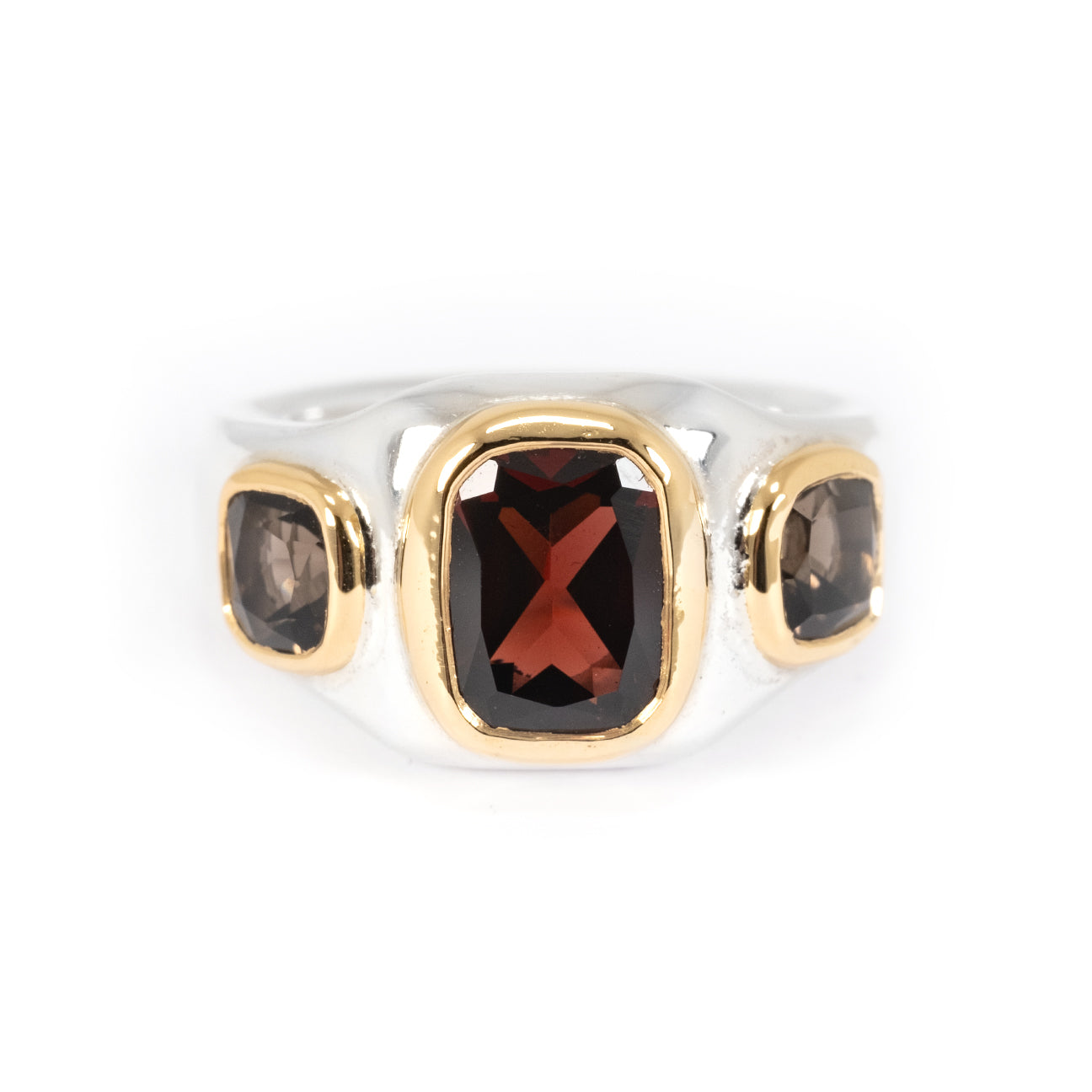 GOLD TRIPLE BEZEL GARNET