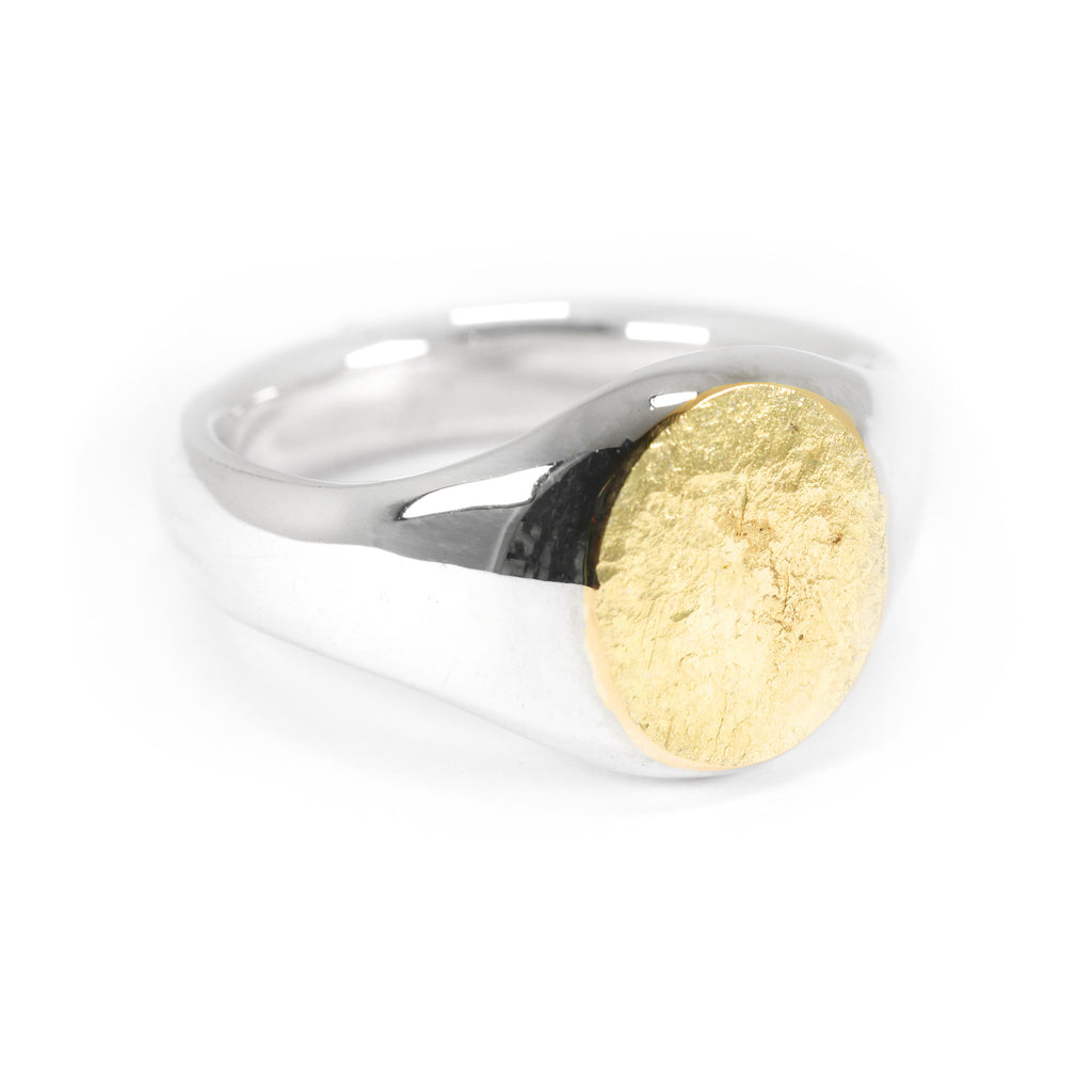 SMALL GOLD TOP OVAL SIGNET