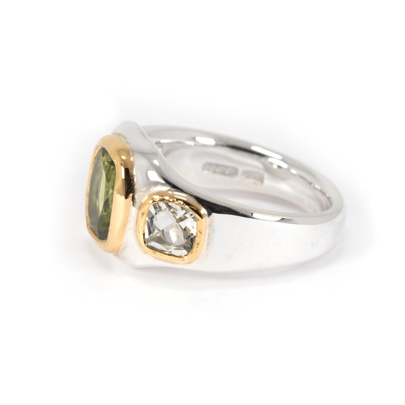 GOLD TRIPLE BEZEL PERIDOT