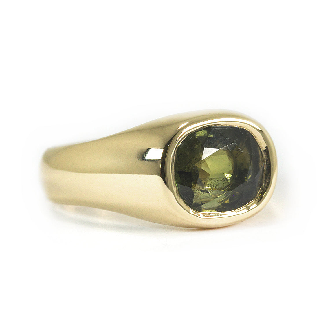 GOLD SIGNET WITH AN INCLUDED GREEN SAPPHIRE