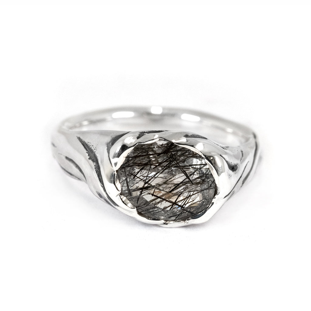 RAGLAN SILK RING TOURMALATED QUARTZ