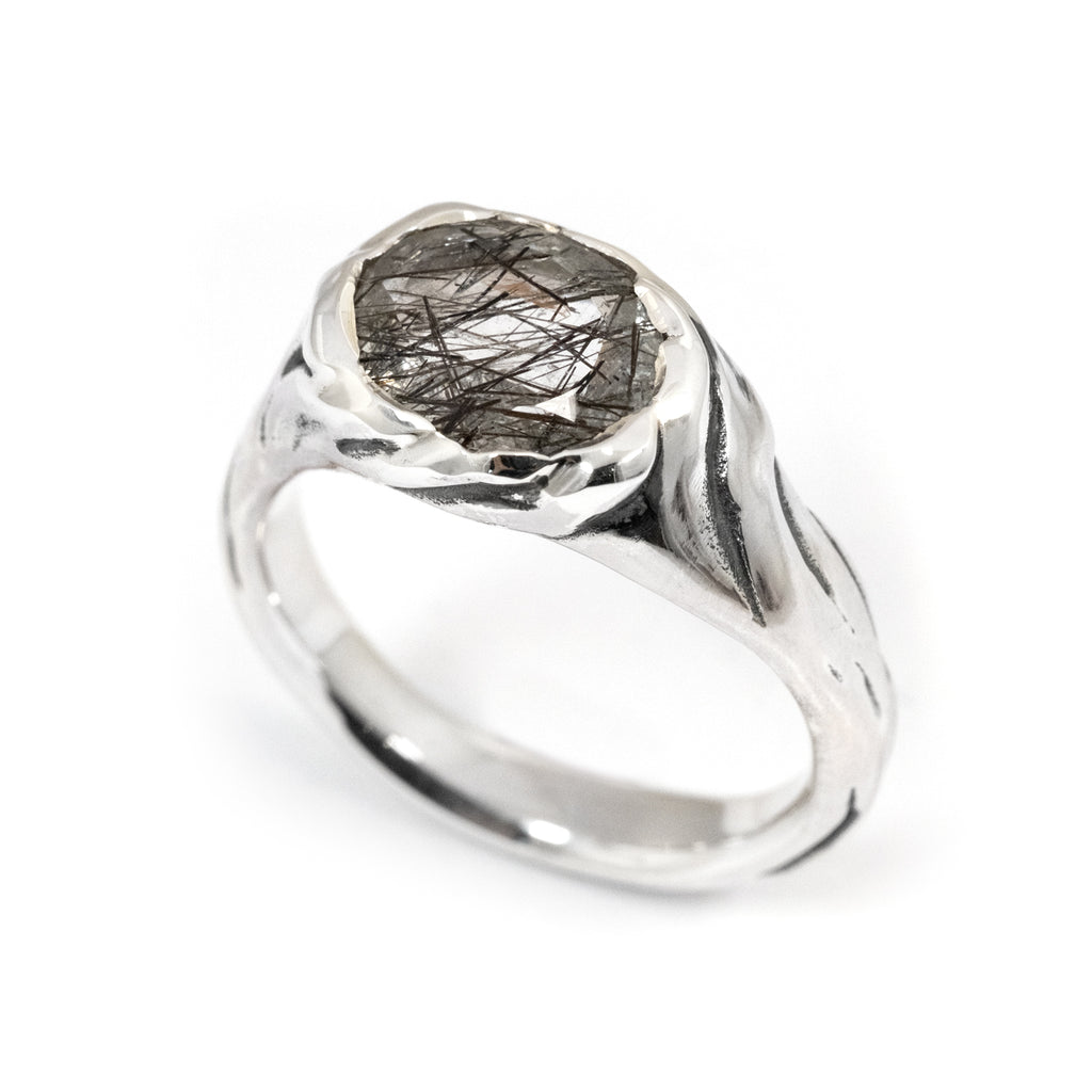 RAGLAN SILK RING TOURMALATED QUARTZ