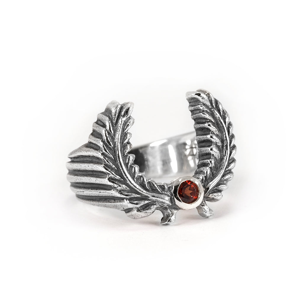LAUREL RING