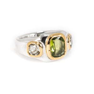 GOLD TRIPLE BEZEL PERIDOT