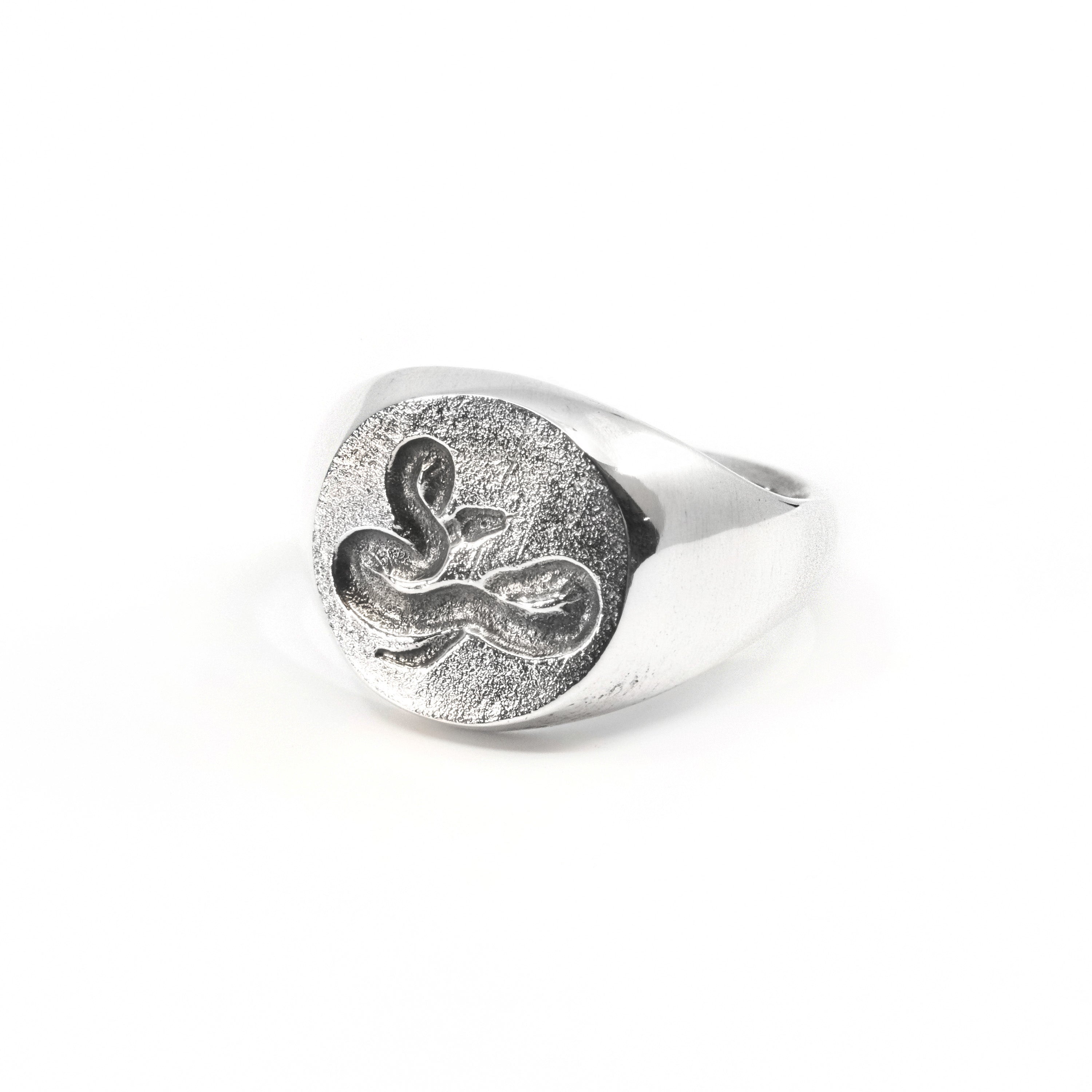SNAKE SIGNET