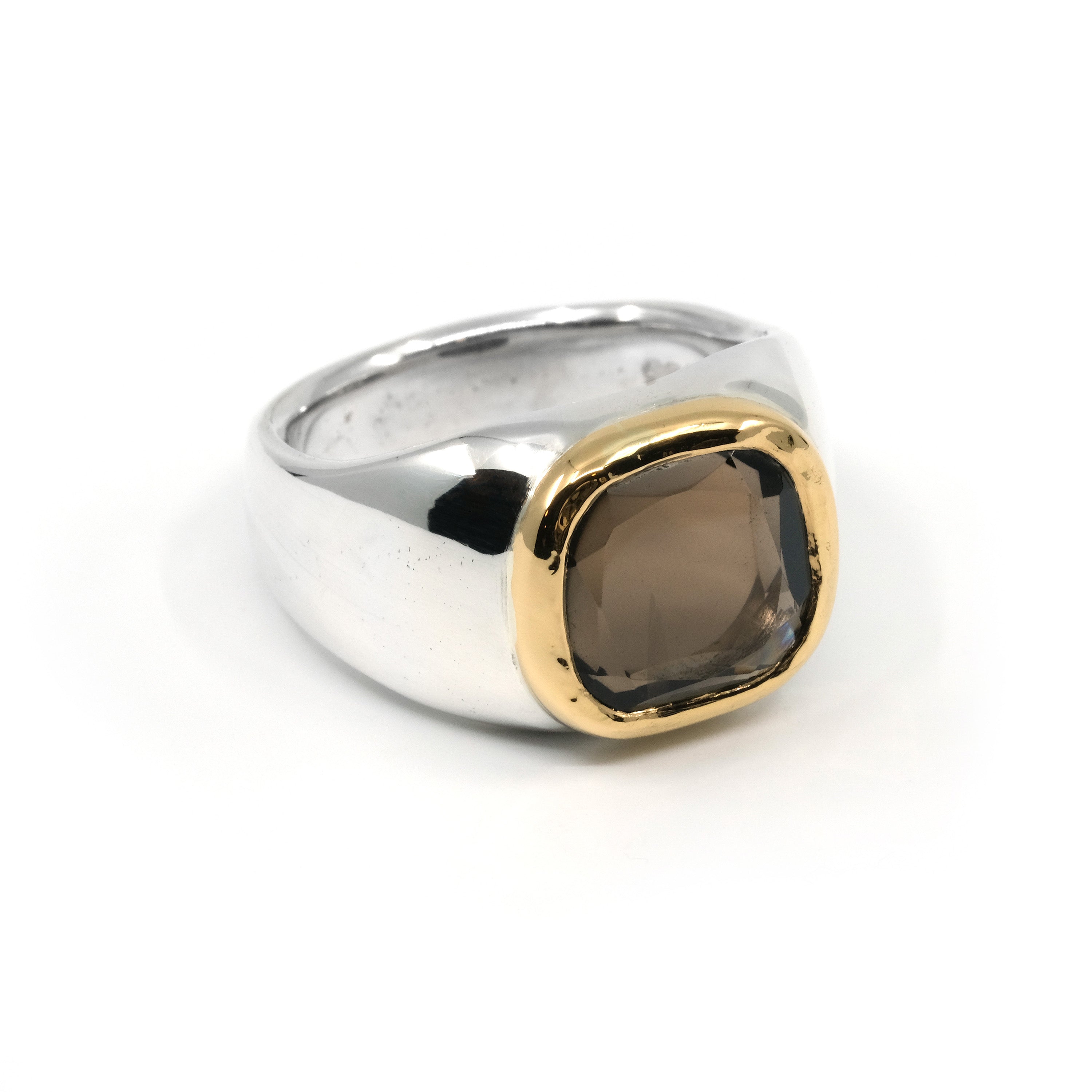 GOLD BEZEL SMOKEY QUARTZ