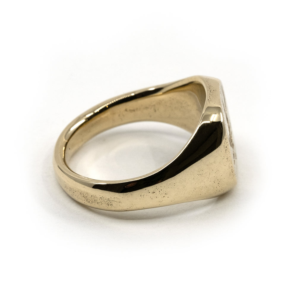 BLACK BIRD SIGNET GOLD