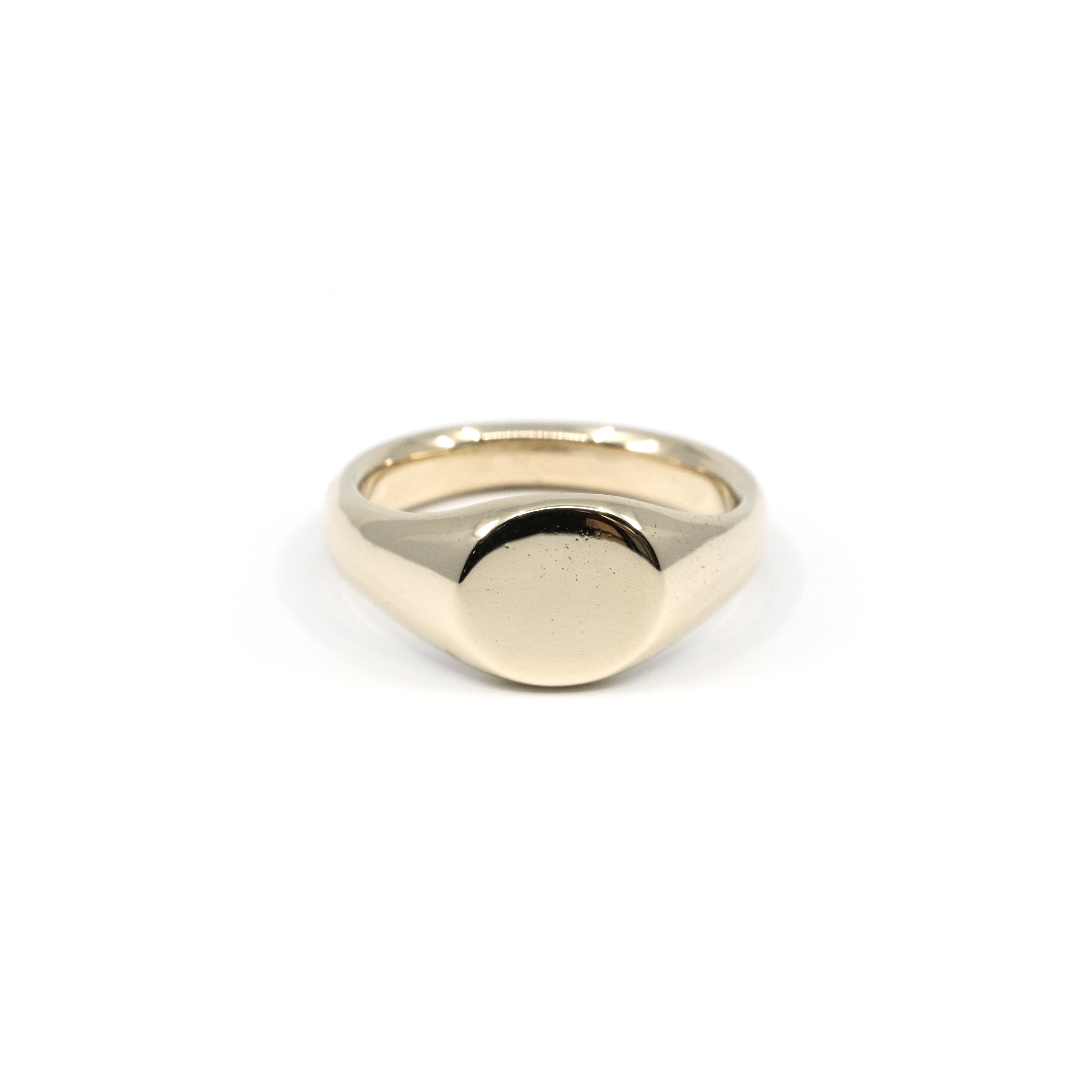 SMALL ROUND SIGNET GOLD